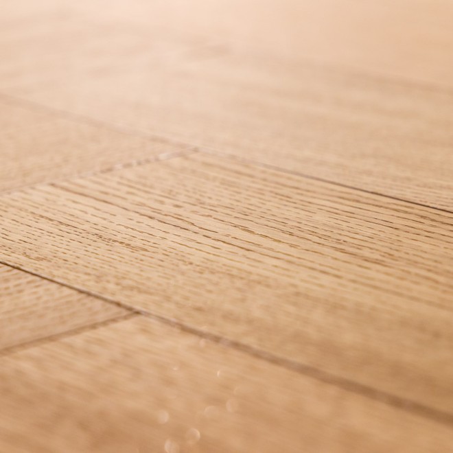 Kährs Tölgy Chamomille Herringbone jobb-bal